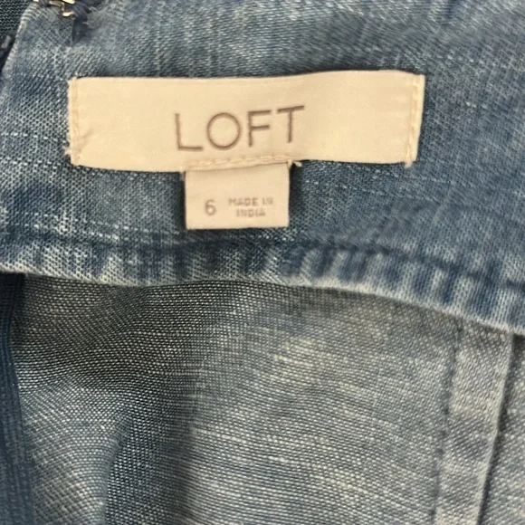 Loft Denim Blue Women's Skirt Size 6
Length - 27 inches - Picture 3 of 3
